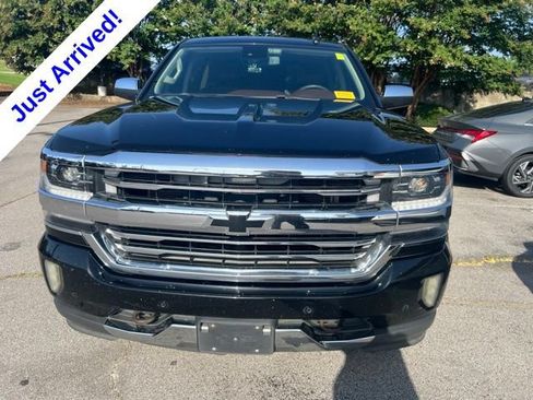 Used 2017 Chevrolet Silverado 1500 High Country RWD image 14