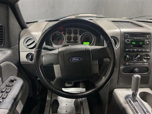 Used 2005 Ford F150 XLT AWD/4WD image 14