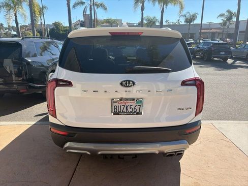 Certified 2021 Kia Telluride SX w/ Towing Package image 5