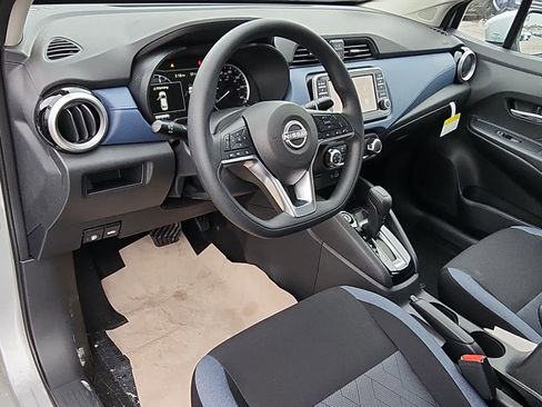 New 2025 Nissan Versa SV image 10