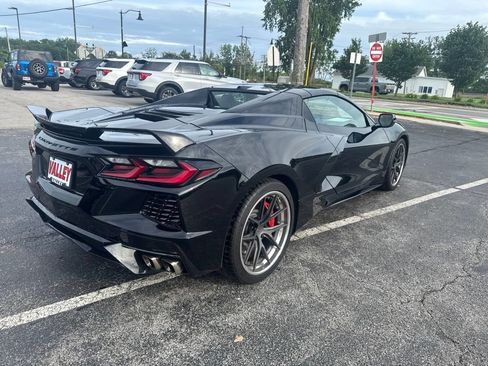 Used 2021 Chevrolet Corvette Stingray Premium Conv w/ Z51 Performance Package RWD image 8