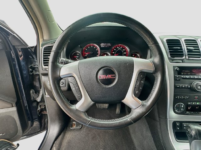 Used 2009 GMC Acadia SLT w/ Visibility Package AWD/4WD image 11