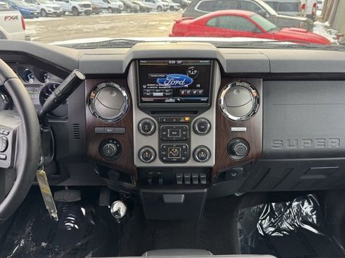 Used 2015 Ford F250 Lariat w/ Chrome Package image 2