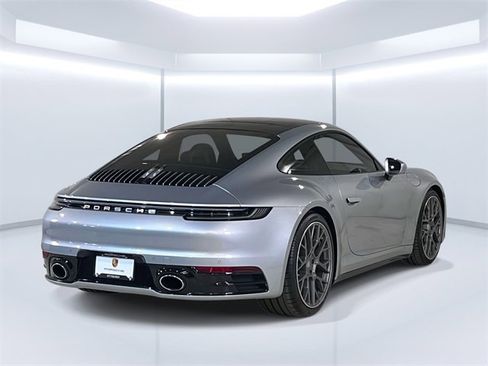 Used 2022 Porsche 911 Carrera 4S image 7