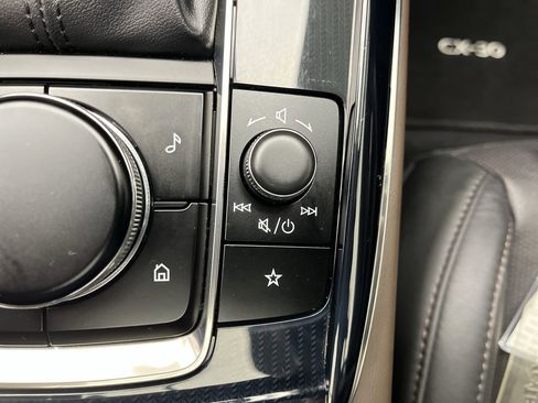 Certified 2025 MAZDA CX-30 2.5 Turbo w/ Premium Plus Pkg image 19