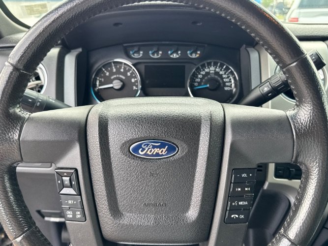 Used 2014 Ford F150 XLT w/ Equipment Group 302A Luxury AWD/4WD image 19