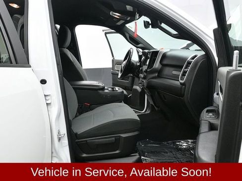 Used 2021 RAM 2500 Big Horn w/ Level 1 Equipment Group image 10