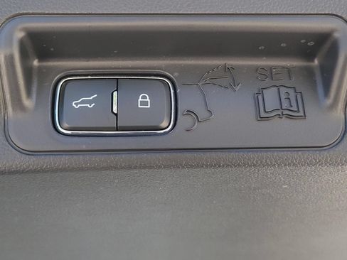 Used 2026 Ford Explorer Active w/ Active Comfort Package RWD image 15