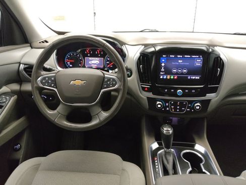Used 2020 Chevrolet Traverse LT w/ Driver Confidence II Package image 22