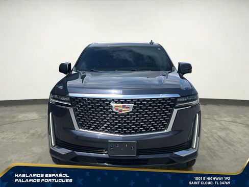 Used 2022 Cadillac Escalade ESV Premium Luxury AWD/4WD image 9