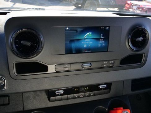 Used 2023 Mercedes-Benz Sprinter 3500 w/ Acoustic Package image 27