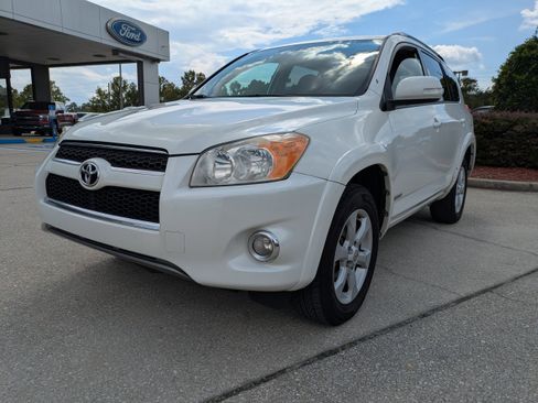 Used 2012 Toyota RAV4 Limited image 8
