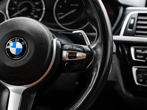 Used 2017 BMW 340i Sedan RWD image 18