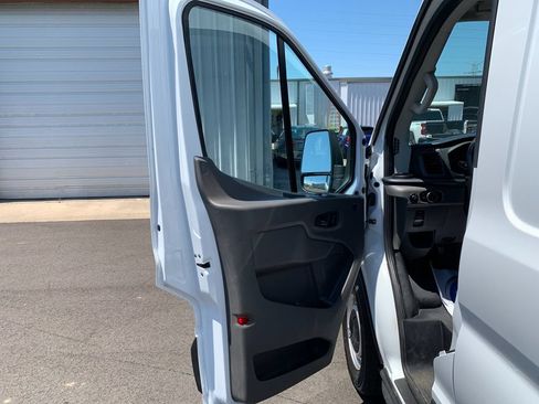 Used 2021 Ford Transit 250 Medium Roof RWD image 14