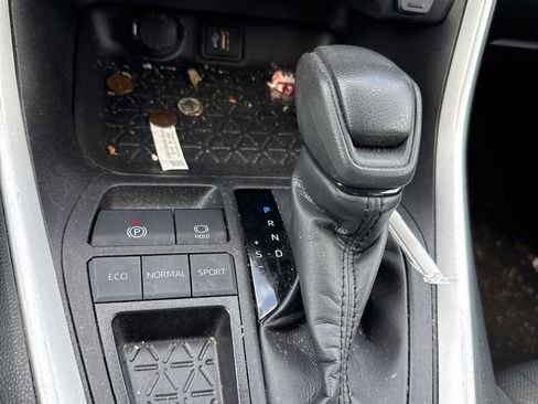 Used 2023 Toyota RAV4 XLE image 20