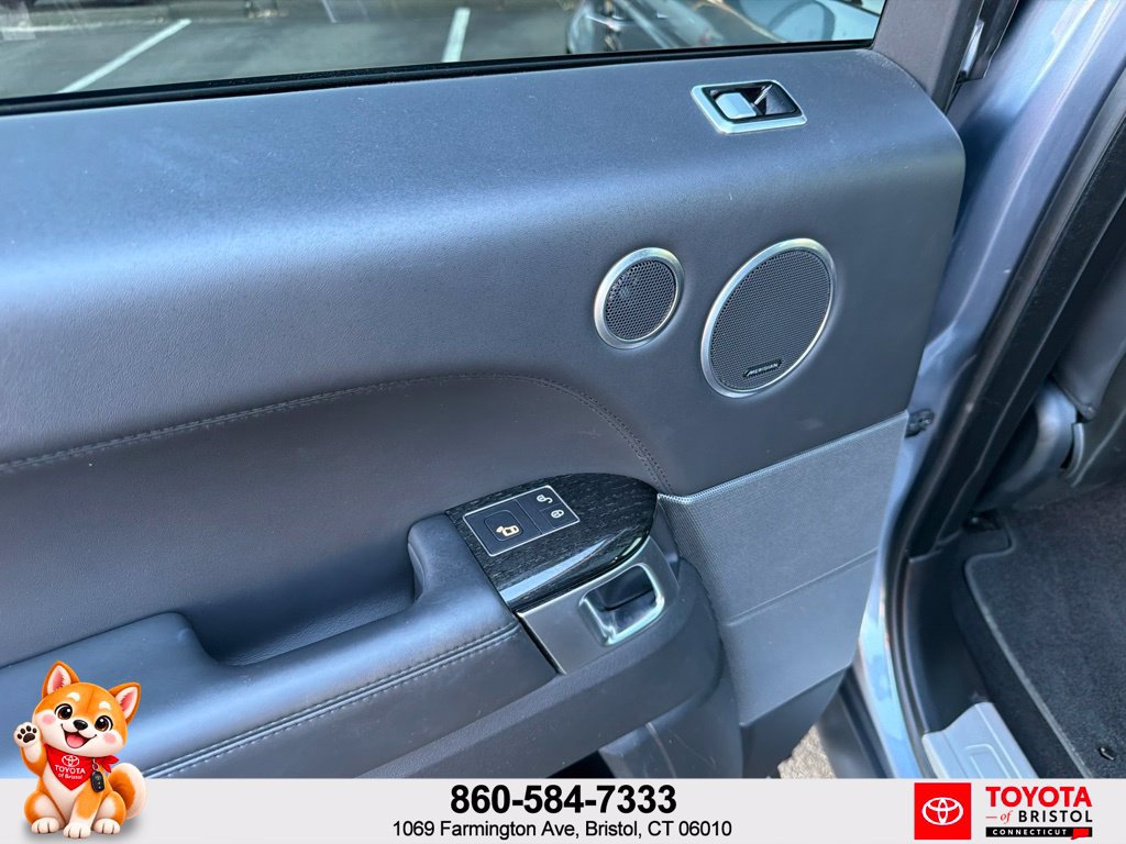 Used 2019 Land Rover Range Rover Sport Supercharged AWD/4WD image 31