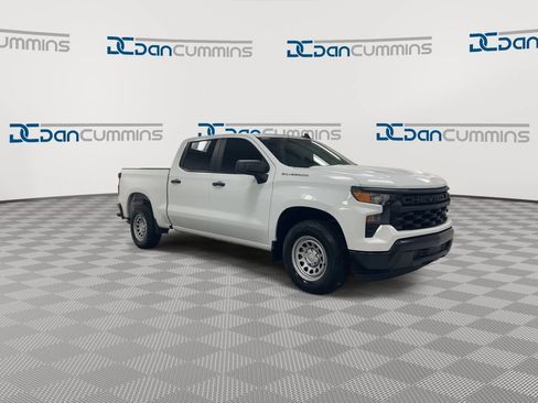 Used 2024 Chevrolet Silverado 1500 W/T w/ WT Value Package RWD image 2
