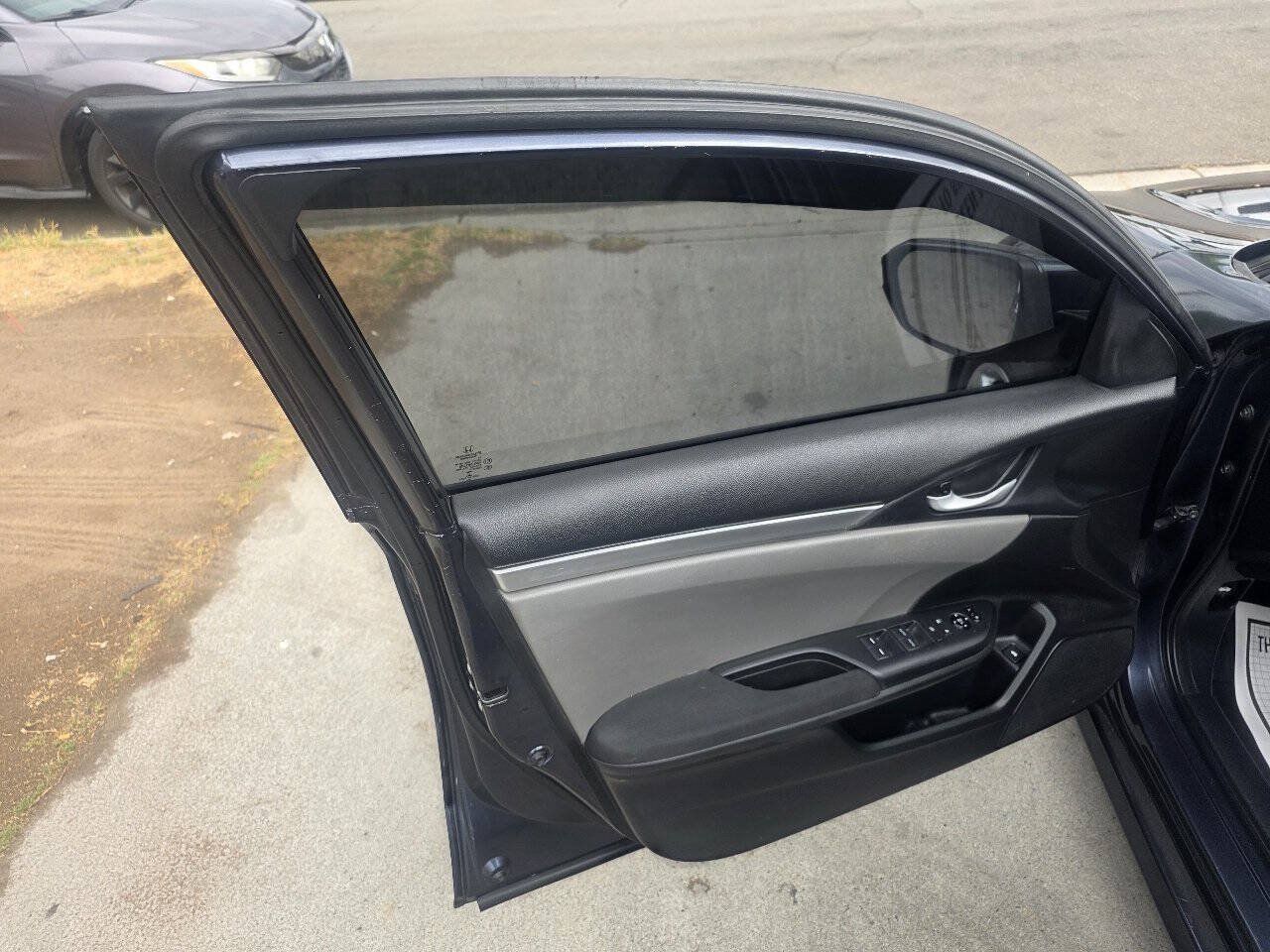 Used 2021 Honda Civic LX image 17