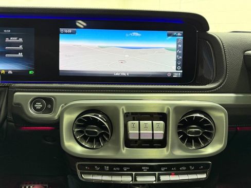 Used 2022 Mercedes-Benz G 63 AMG 4MATIC w/ AMG Performance Package image 31