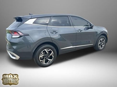 Used 2025 Kia Sportage LX AWD/4WD image 11