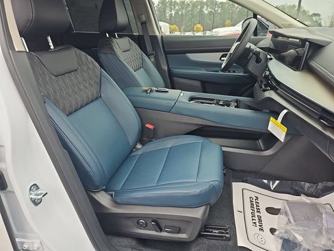 New 2026 Nissan Murano Platinum w/ Cargo Package AWD/4WD image 14