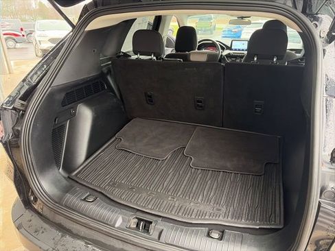 Used 2021 Ford Escape SE w/ Cold Weather Package FWD image 26