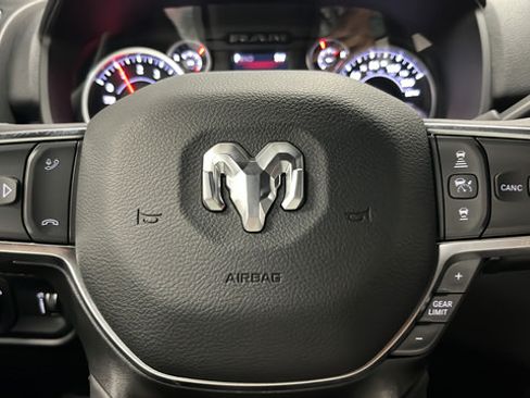 Used 2026 RAM 2500 Big Horn AWD/4WD image 15