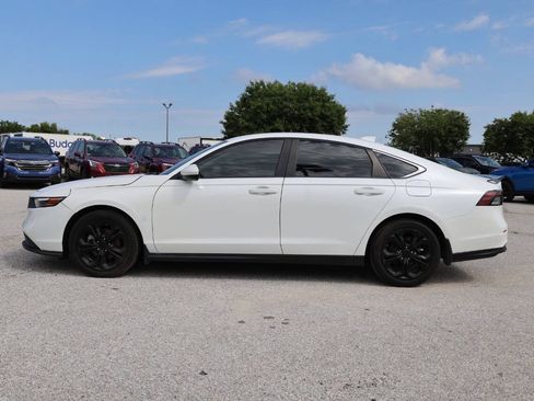 Used 2023 Honda Accord LX image 8