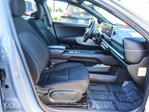 Used 2023 Hyundai Ioniq 6 SE image 16
