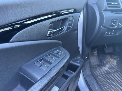 Used 2016 Honda Pilot Elite image 17