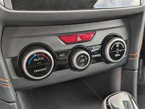 Used 2021 Subaru Crosstrek 2.0i Premium w/ Moonroof Package image 26