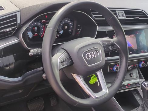 Used 2022 Audi Q3 2.0T Premium image 14