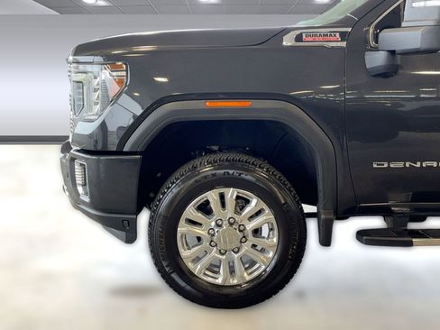 Used 2020 GMC Sierra 2500 Denali w/ Denali Ultimate Package image 19
