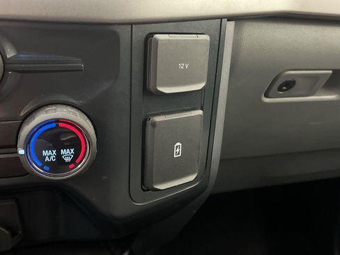 Certified 2025 Ford F150 XLT RWD image 20