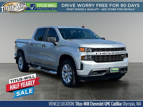 Used 2020 Chevrolet Silverado 1500 Custom w/ Custom 2.7L Value Package AWD/4WD image 1
