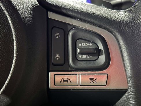 Used 2016 Subaru Legacy 2.5i Limited image 26