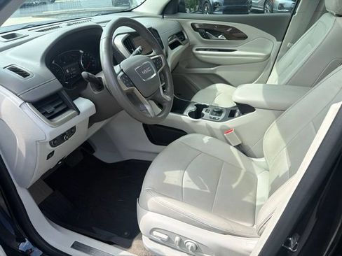 Used 2020 GMC Terrain Denali w/ Denali Premium Package AWD/4WD image 13