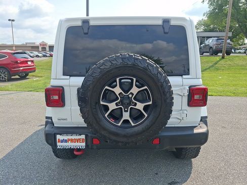 Used 2019 Jeep Wrangler Unlimited Rubicon AWD/4WD image 5