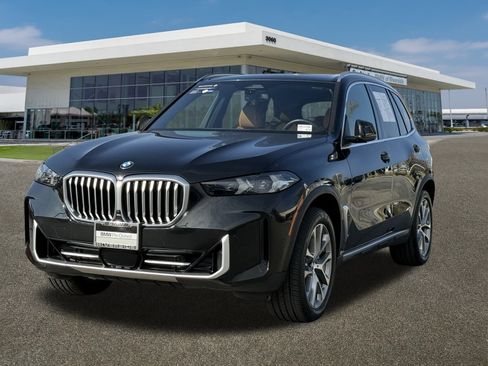 Certified 2024 BMW X5 sDrive40i w/ Parking Assistance Package image 4