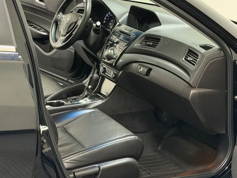 Used 2014 Acura ILX Hybrid w/ Technology Package FWD image 11