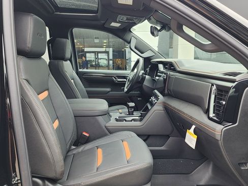 New 2026 GMC Sierra 1500 AT4 w/ AT4 Premium Package AWD/4WD image 39