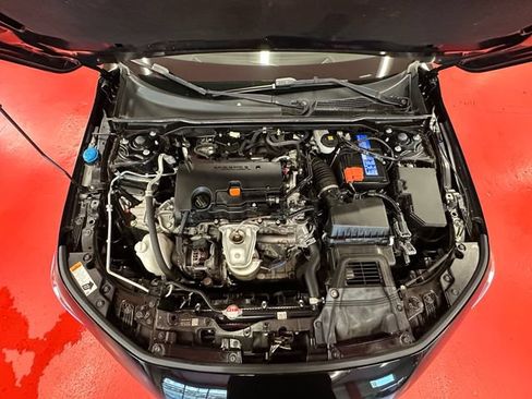 Used 2024 Honda Civic Sport image 26