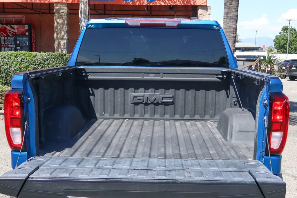 Used 2022 GMC Sierra 1500 Elevation AWD/4WD image 8