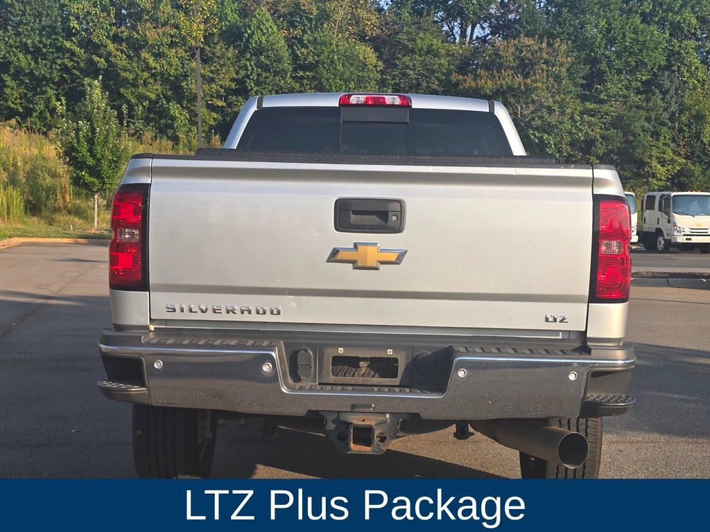 Used 2019 Chevrolet Silverado 3500 LTZ w/ Duramax Plus Package AWD/4WD image 3