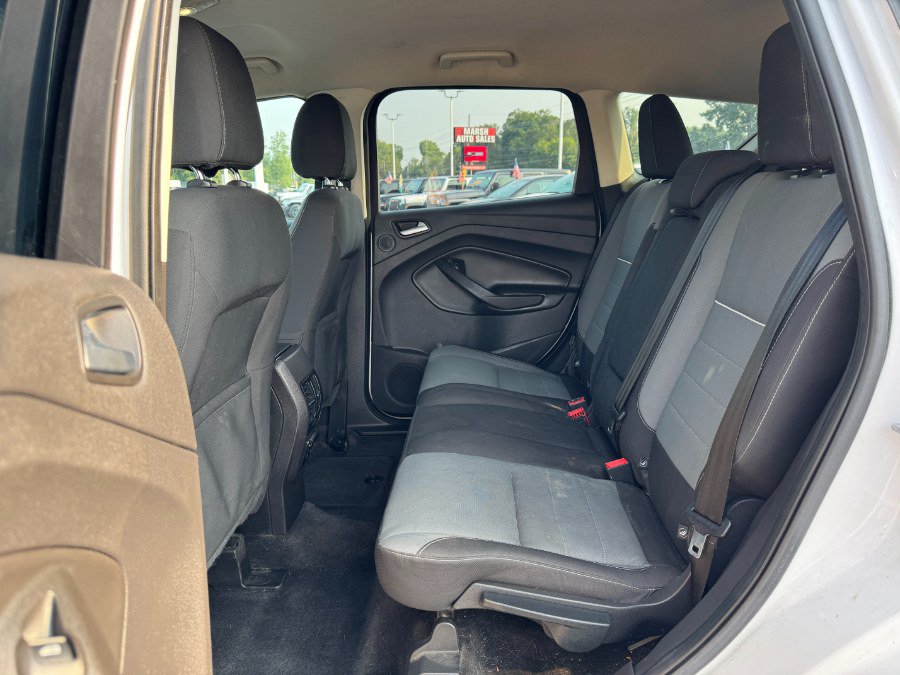 Used 2014 Ford Escape SE w/ Equipment Group 201A AWD/4WD image 16