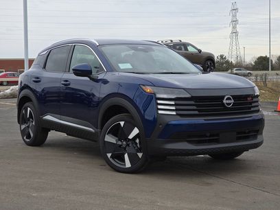 New 2025 Nissan Kicks SR