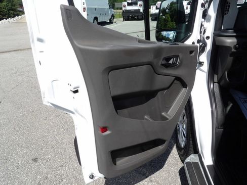 Used 2025 Ford Transit 250 Low Roof w/ Exterior Upgrade Package RWD image 14