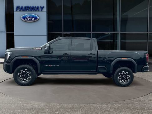Used 2026 GMC Sierra 2500 AT4X AWD/4WD image 8