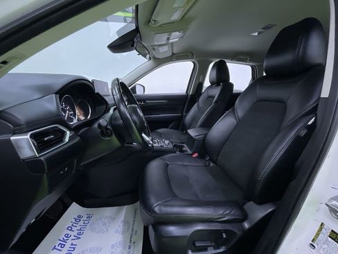 Used 2021 MAZDA CX-5 Touring image 17