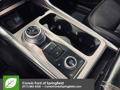 Used 2020 Ford Explorer XLT w/ Equipment Group 202A image 30